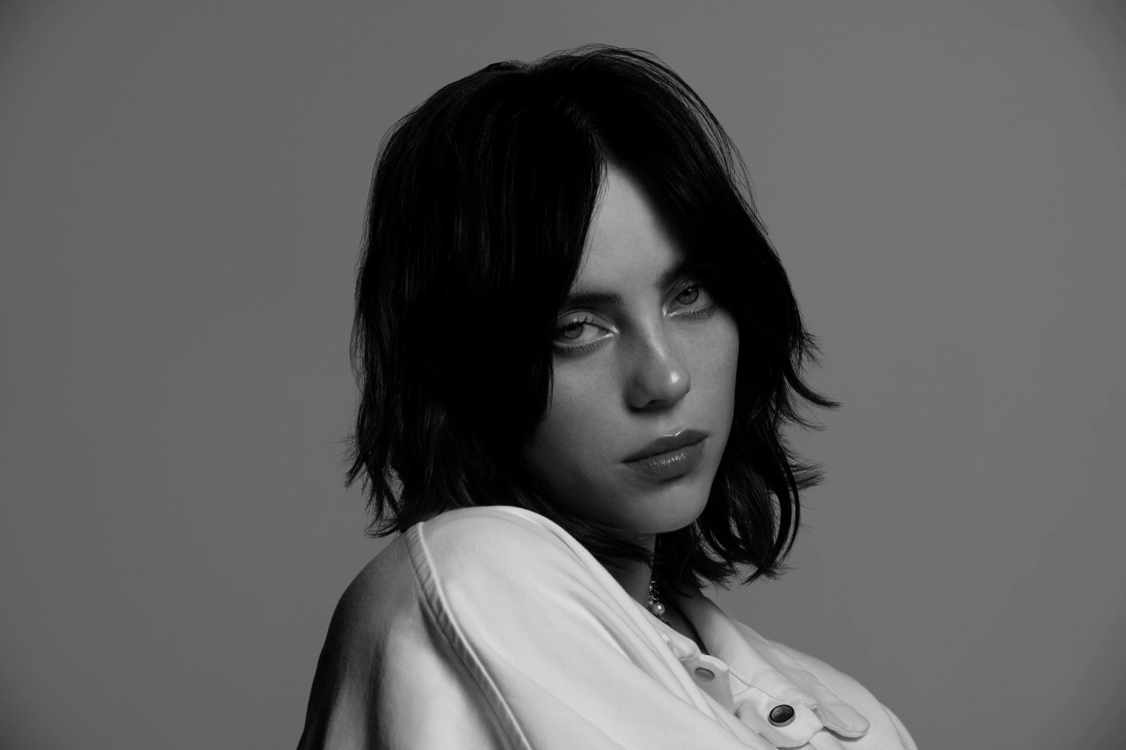 billie-eilish-sconvierte-artista-mas-escuchada-mundo-2